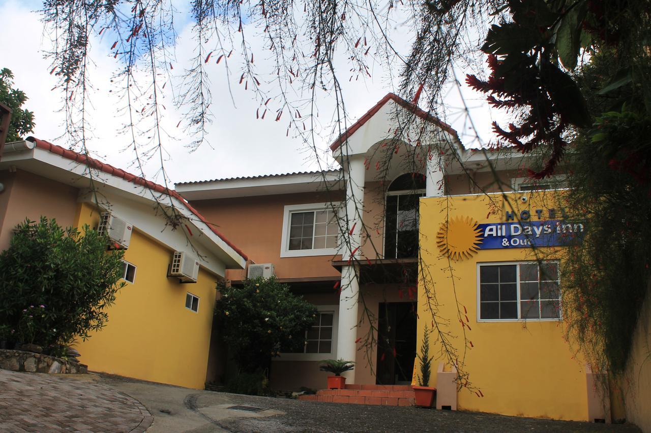 All Days Inn And Out San Salvador Exterior photo