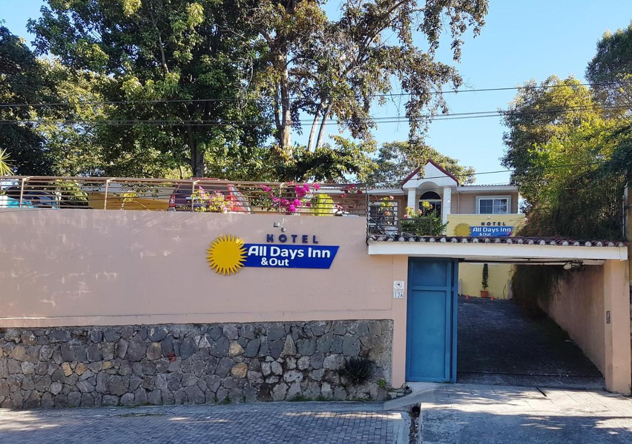 All Days Inn And Out San Salvador Exterior photo
